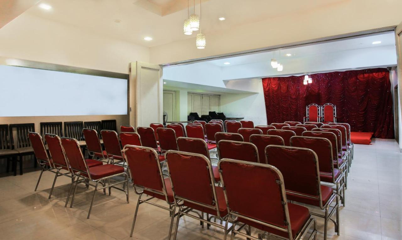 Treebo Trend Golden Nest Hotel Тане Екстериор снимка